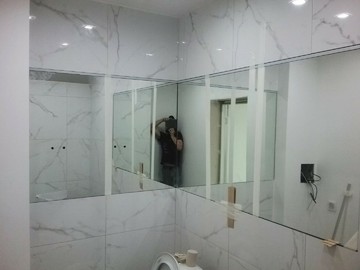 зеркало в туалет